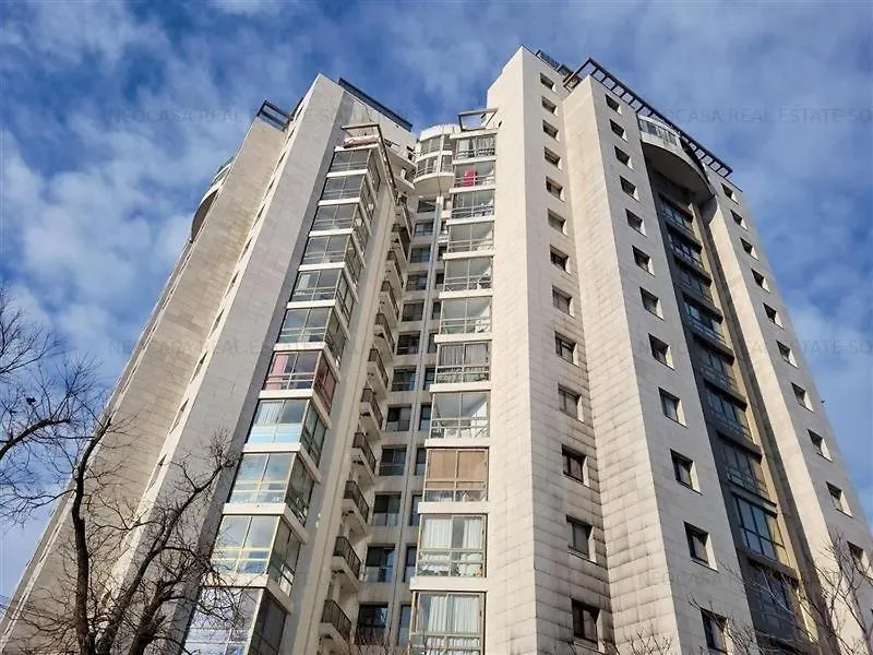 Lake View Luxury Apartment Bucarest