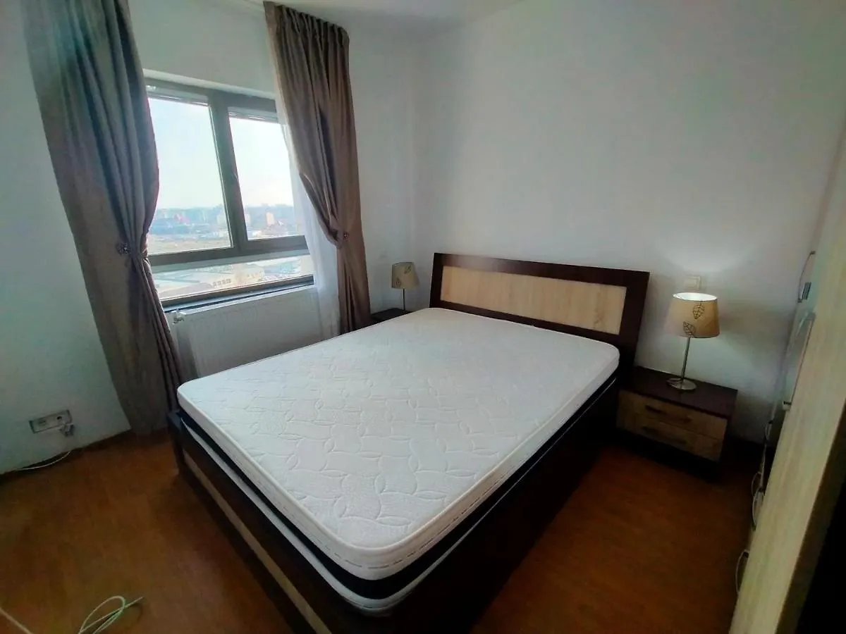 Lake View Luxury Apartment ブカレスト ルーマニア